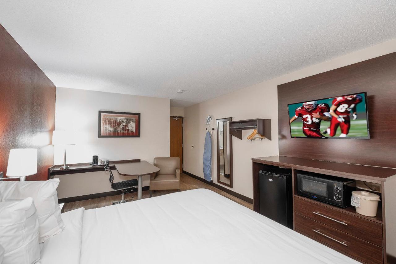 Red Roof Inn Bristol Bagian luar foto