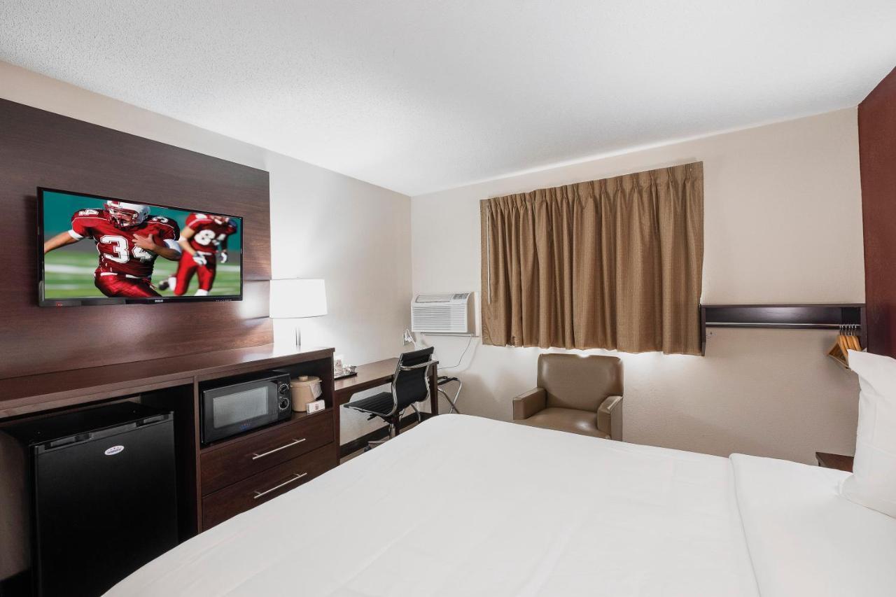 Red Roof Inn Bristol Bagian luar foto