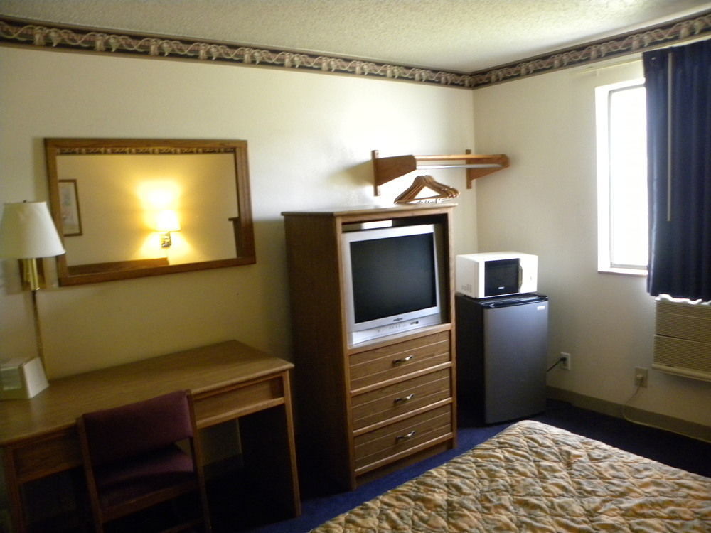 Red Roof Inn Bristol Bagian luar foto